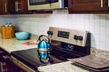 Hawthorne at the summit stainless steele kitchen appliance